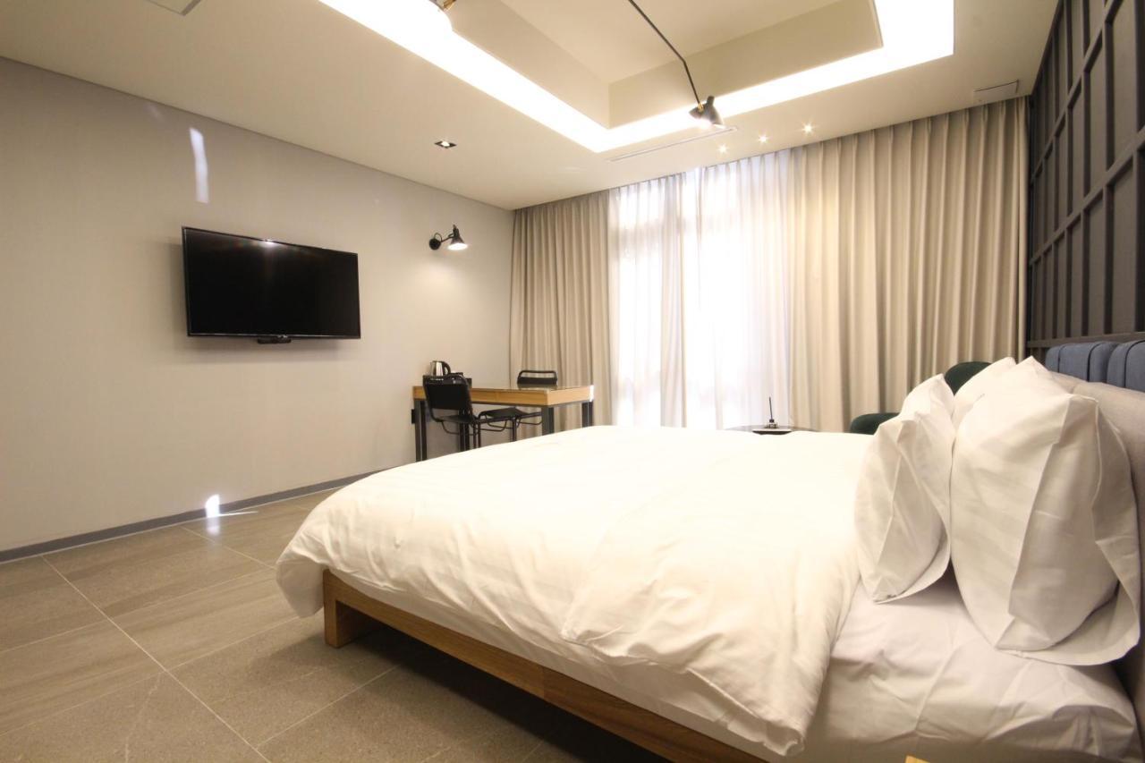 Hotel Eco Stay Čondžu Exteriér fotografie
